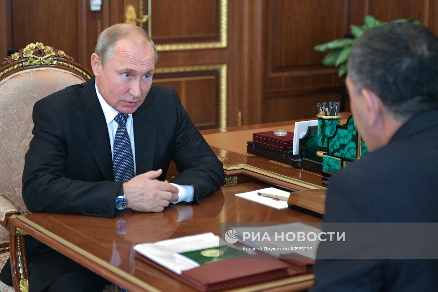 Президент РФ В. Путин встретился с главой Ингушетии Ю. Евкуровым