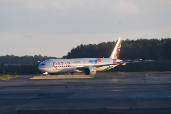 Встреча борта компании Qatar Airways в новой ливрее к ЧМ 2018 