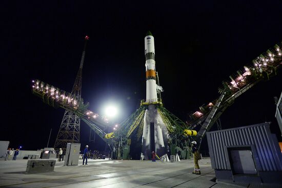 Запуск РН «Союз-2.1А» С ТГК «Прогресс МС-09» с космодрома Байконур