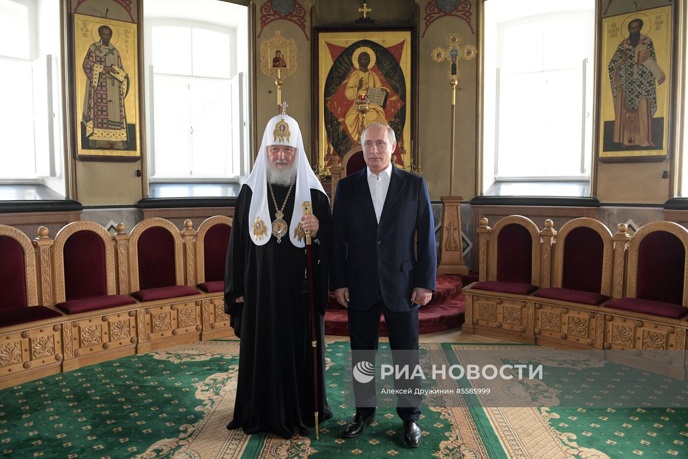 Президент РФ В. Путин посетил Валаамский монастырь