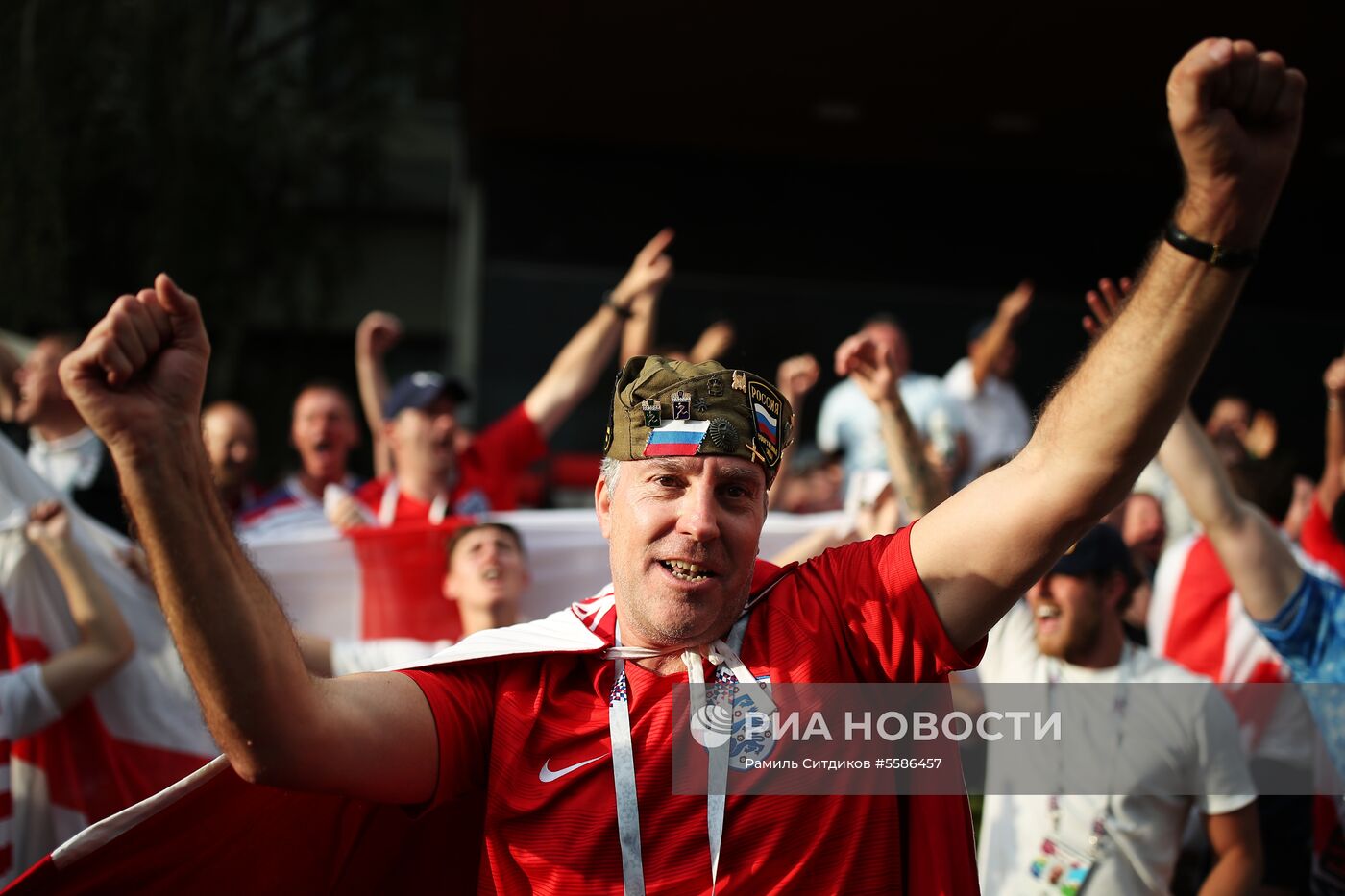 Болельщики перед матчем ЧМ-2018 по футболу между сборными Хорватии и Англии