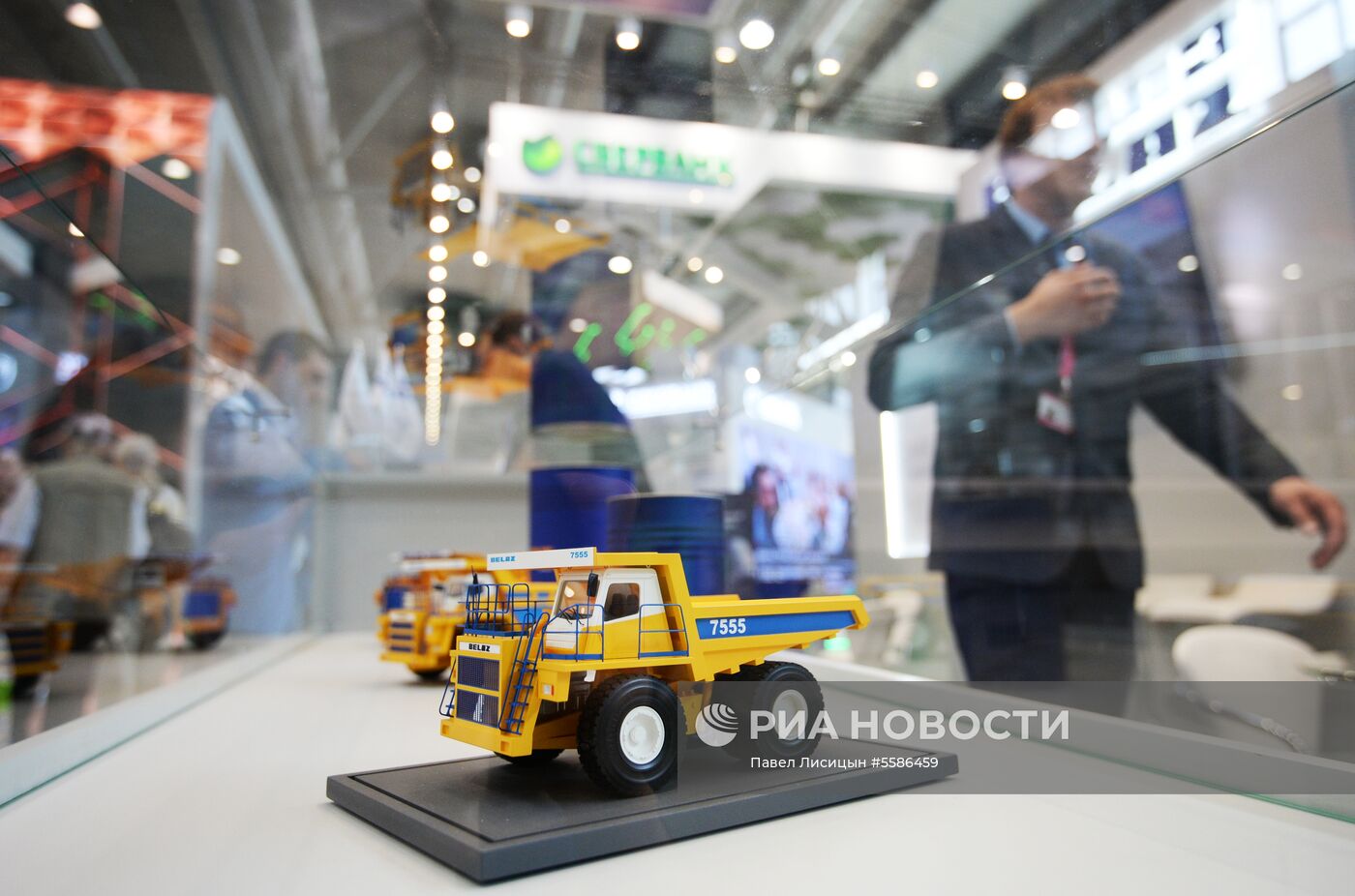 9-я Международная промышленная выставка "Иннопром". День четвертый