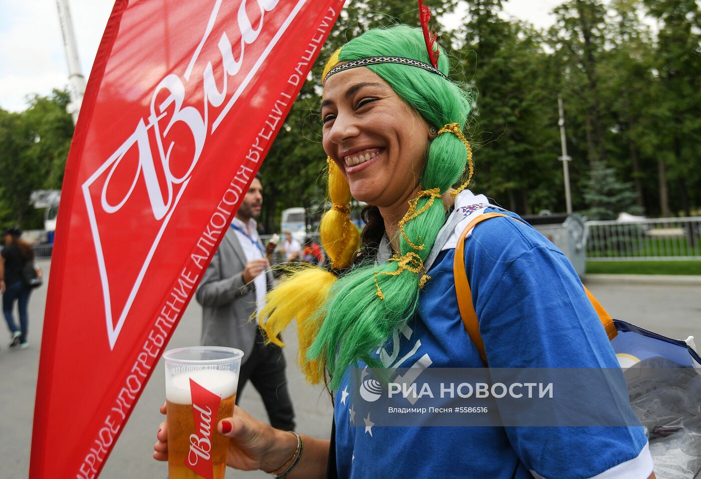 Болельщики перед матчем ЧМ-2018 по футболу между сборными Хорватии и Англии