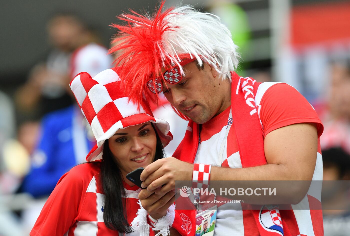 Болельщики перед матчем ЧМ-2018 по футболу между сборными Хорватии и Англии