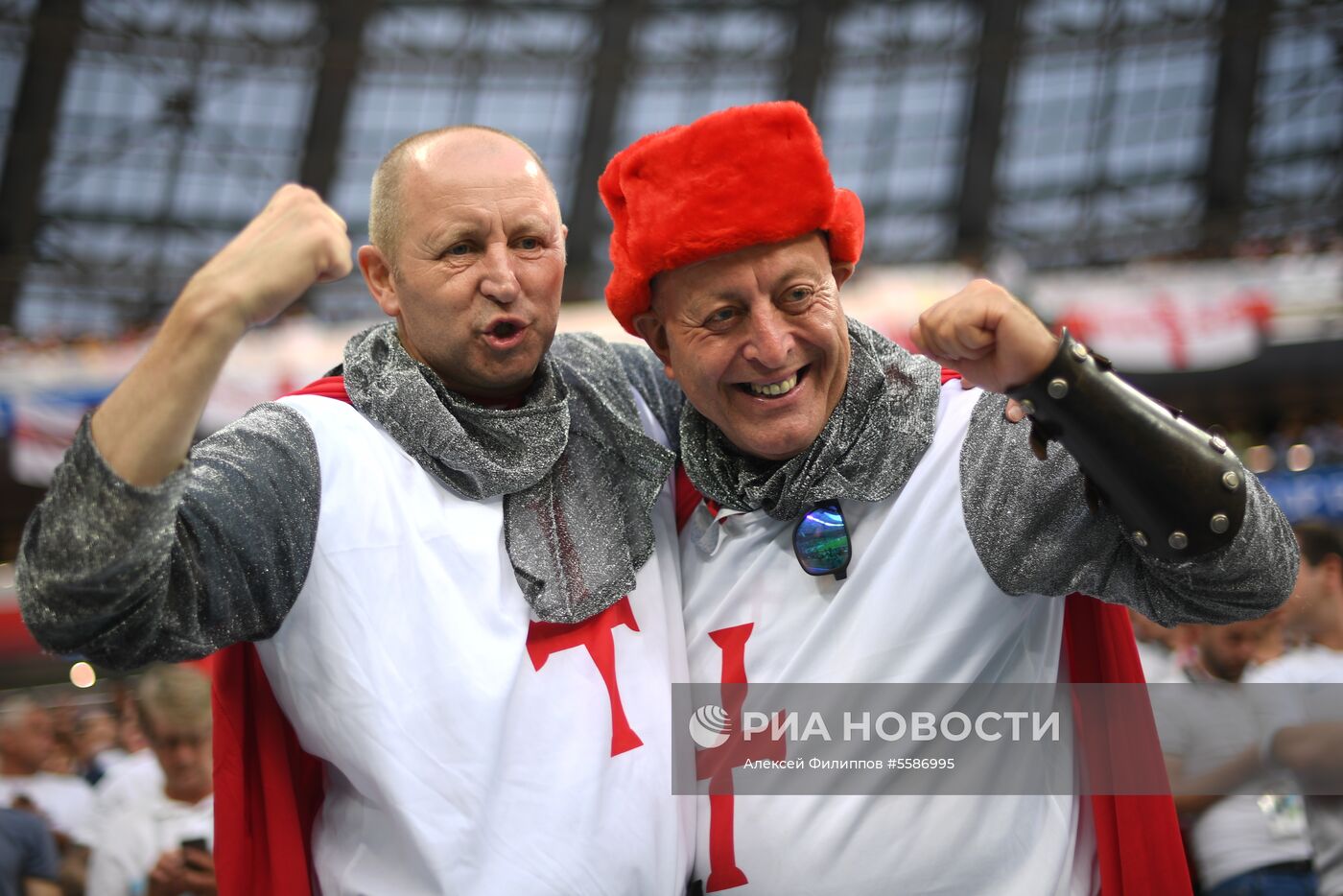 Болельщики перед матчем ЧМ-2018 по футболу между сборными Хорватии и Англии