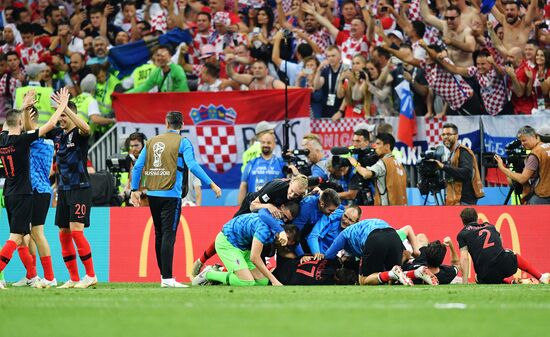 Футбол. ЧМ-2018. Матч Хорватия - Англия