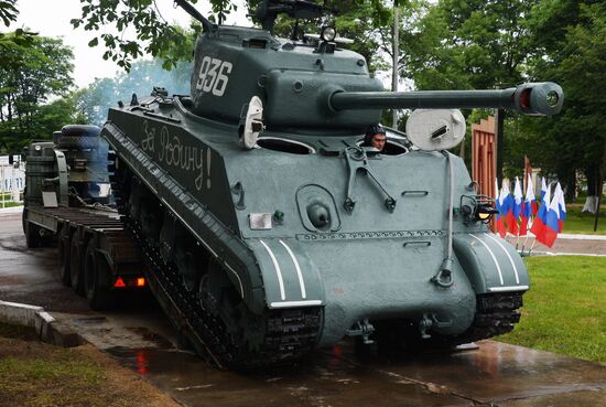 Военные в Приморье завершили восстановление танка "Шерман" времен Великой Отечественной войны
