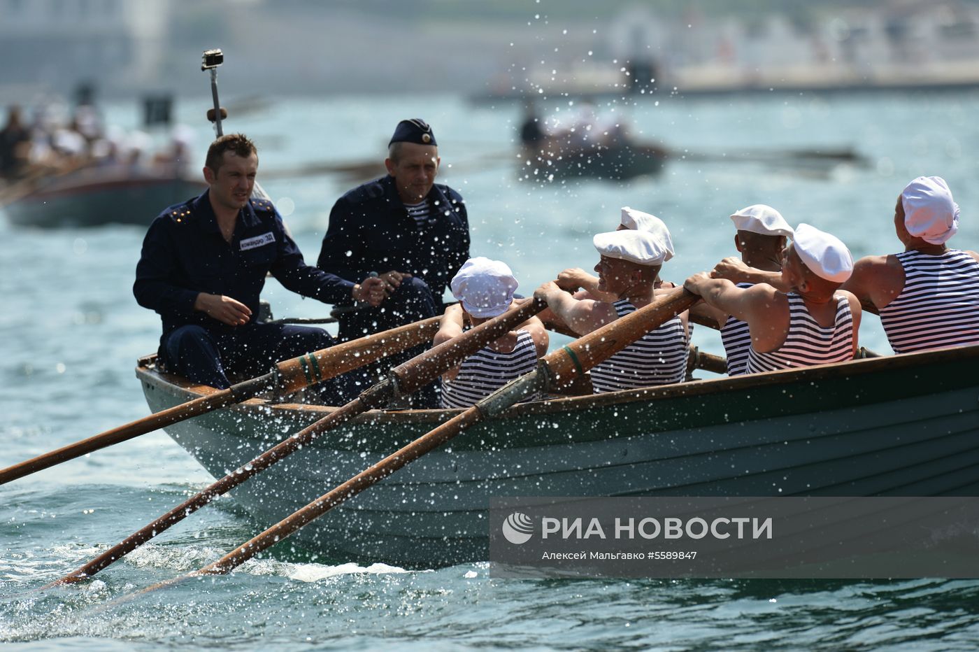 Шлюпочная гонка в Севастополе
