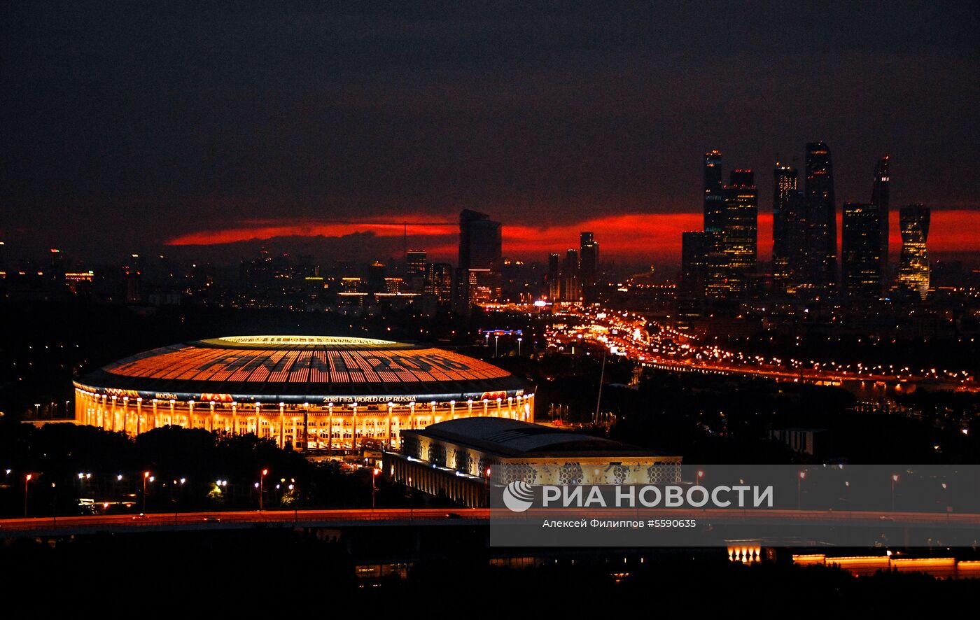 Вид на стадион «Лужники» перед финалом ЧМ-2018 по футболу