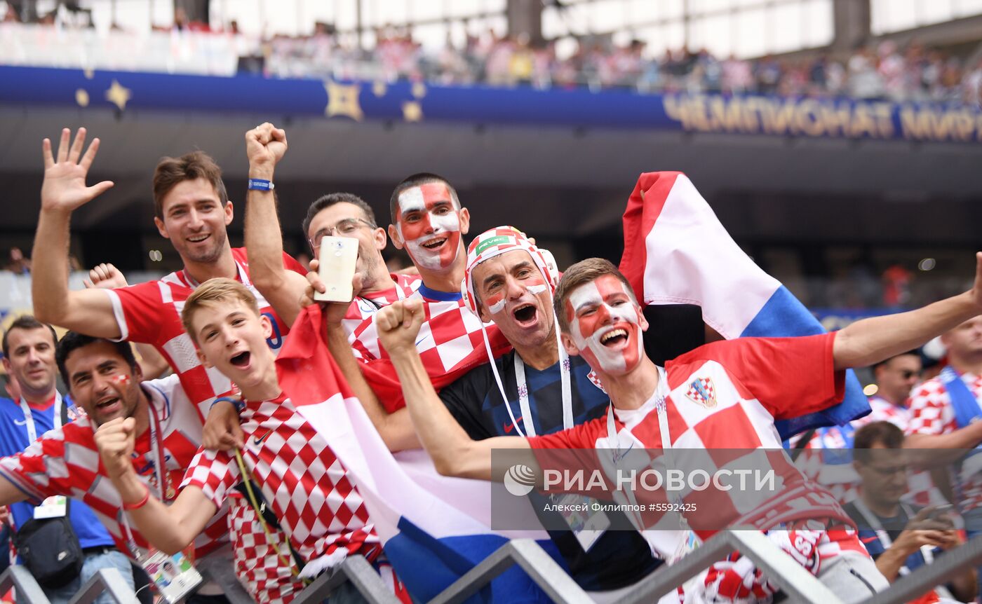 Болельщики перед финальным матчем ЧМ-2018 по футболу