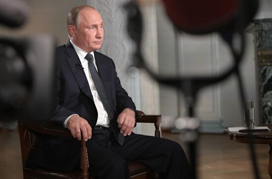 Интервью президента РФ В. Путина американскому телеканалу Fox News 