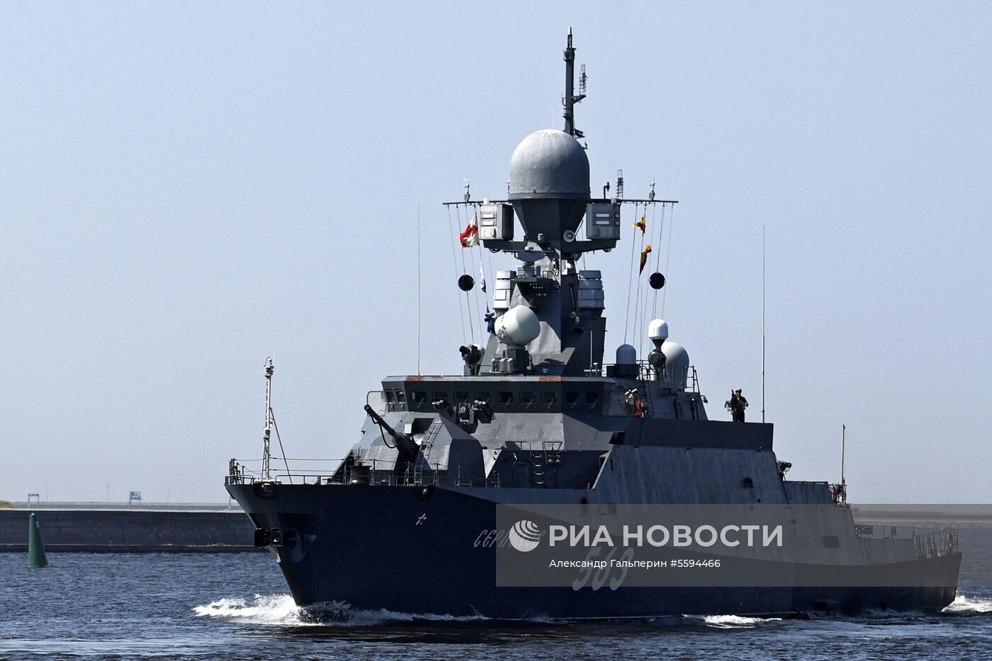Репетиция парада ВМФ в Кронштадте