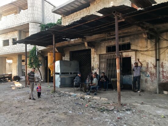 Жители поселка Альма вернулись в свои дома после освобождения населенного пункта от террористов