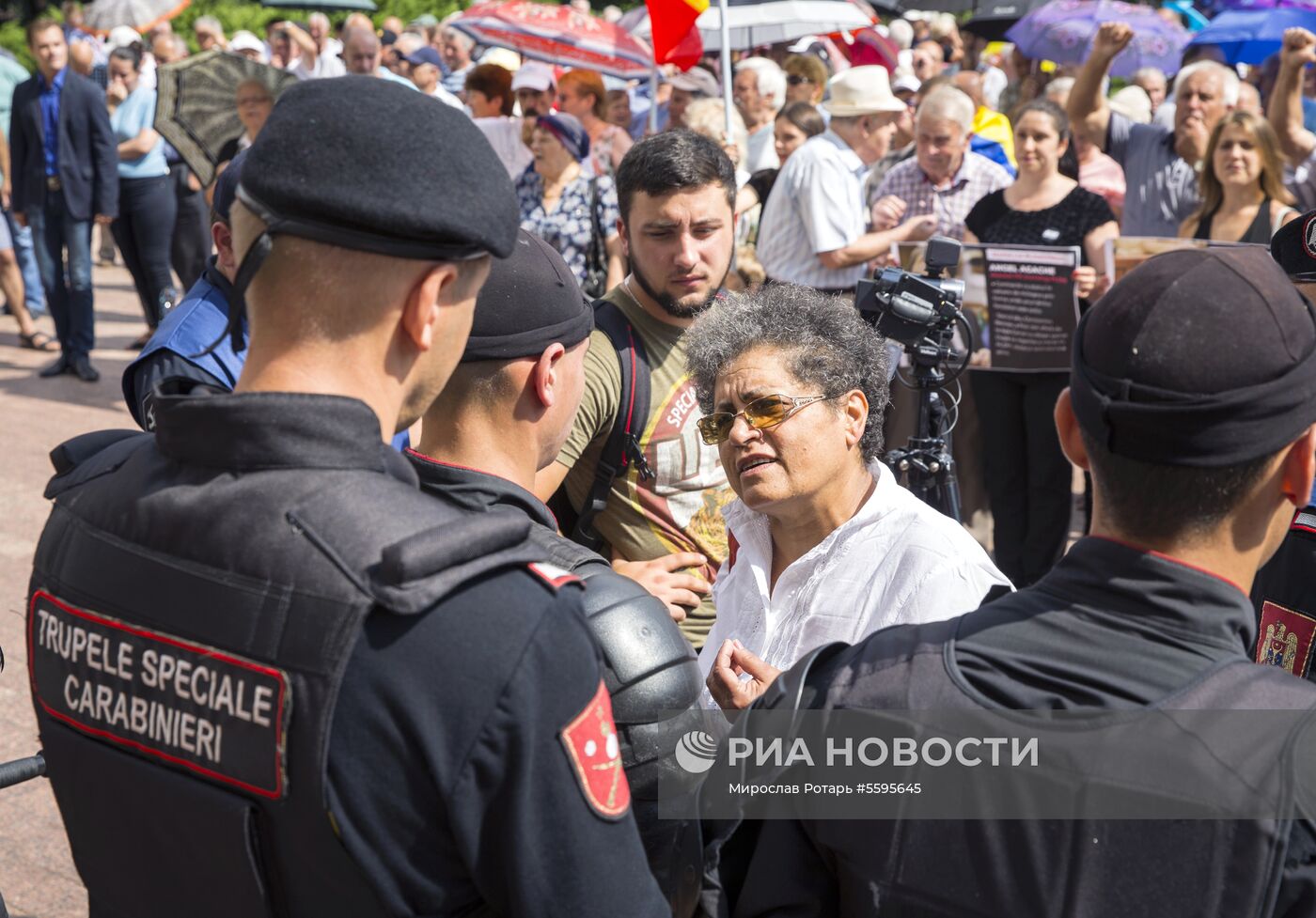 Акция протеста оппозиции в Кишиневе