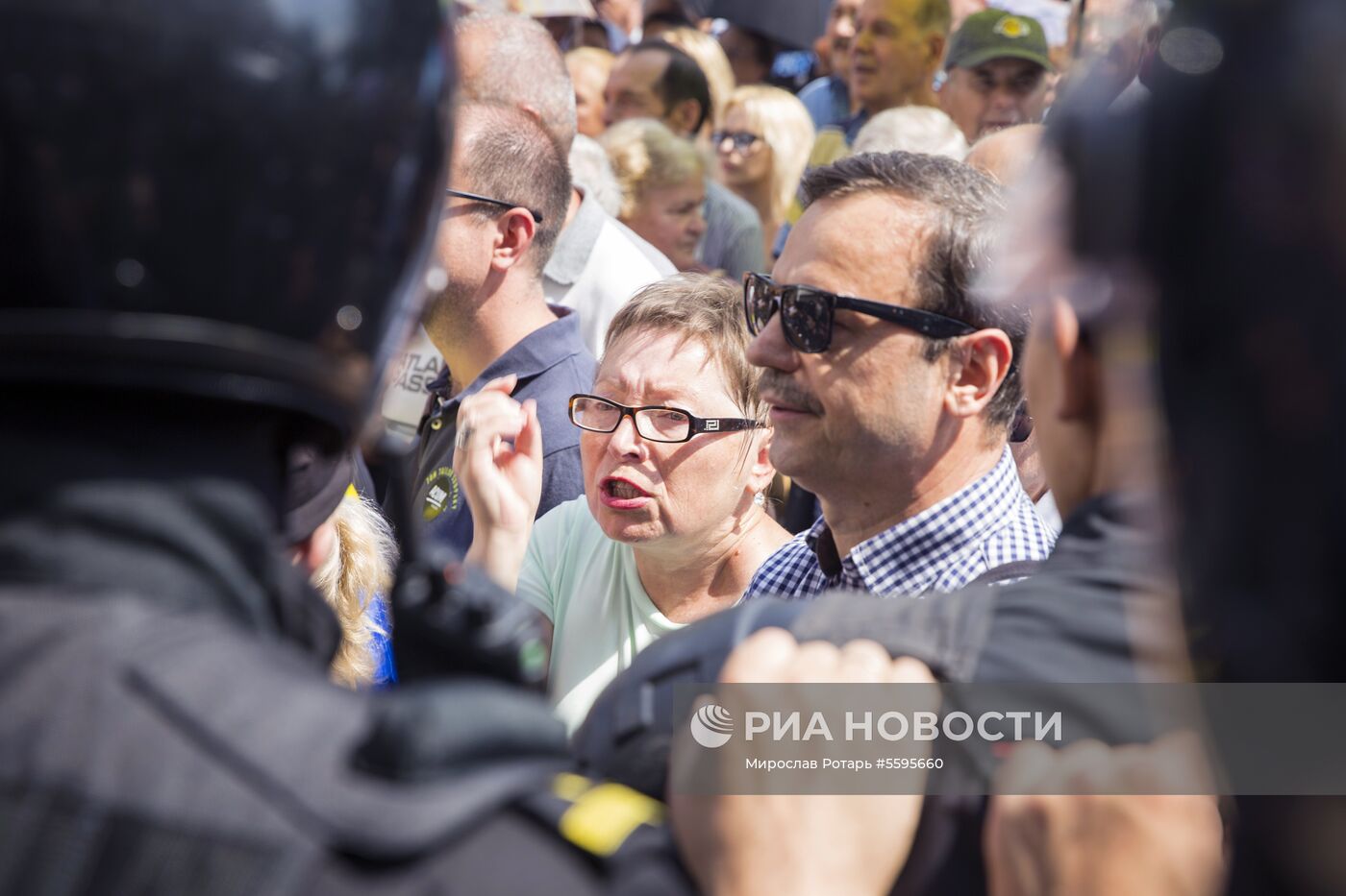 Акция протеста оппозиции в Кишиневе