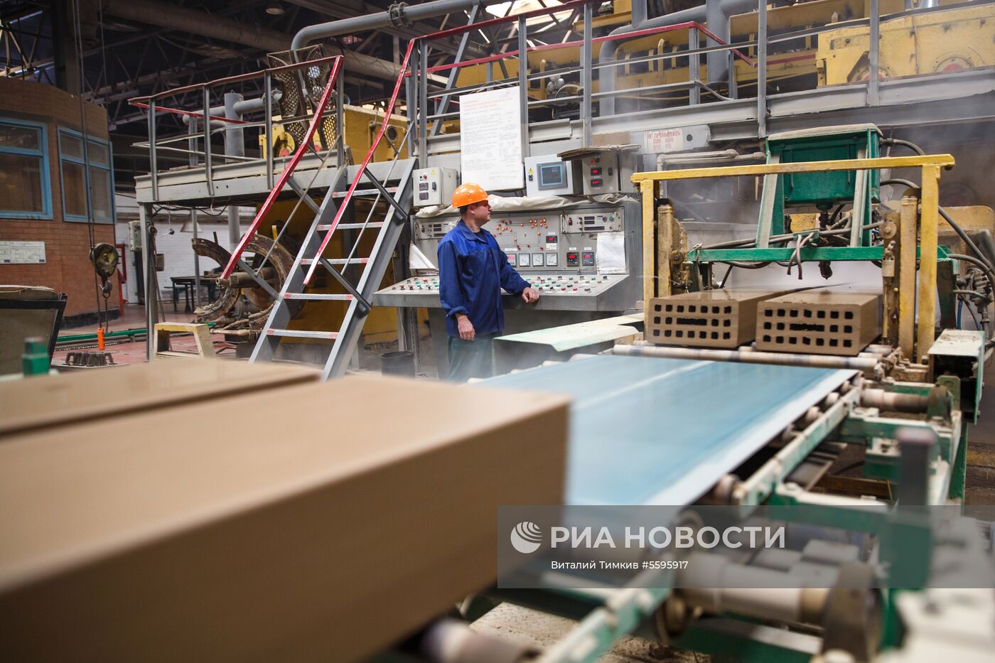 Производство кирпича на Новокубанском  ЗКСМ