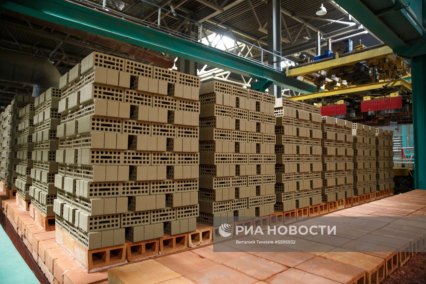 Производство кирпича на Новокубанском  ЗКСМ