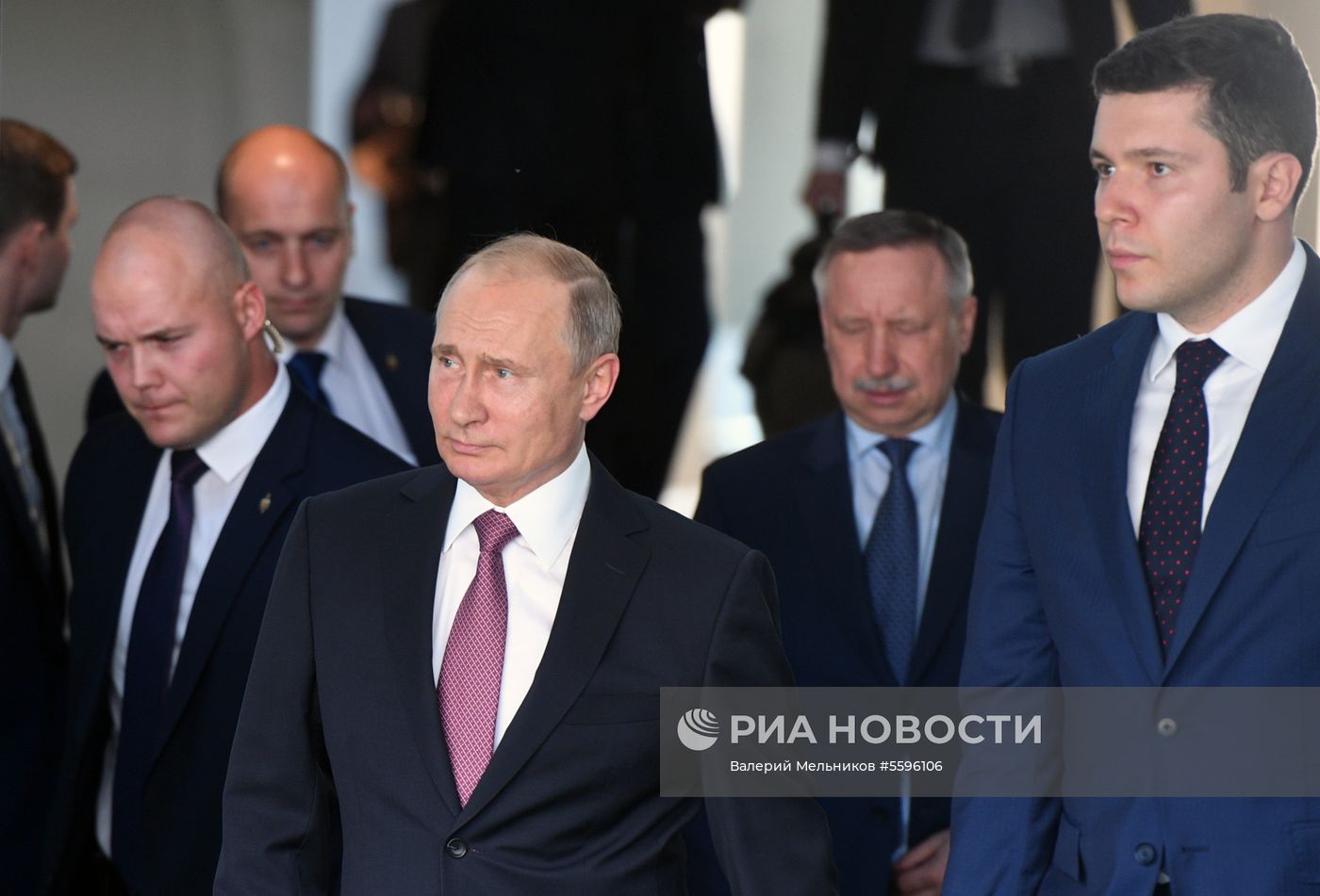 Рабочая поездка президента РФ В. Путина в Калининград
