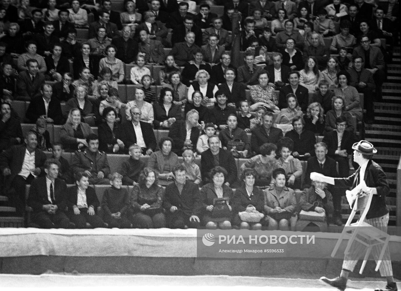 Артист цирка и кино Юрий Никулин