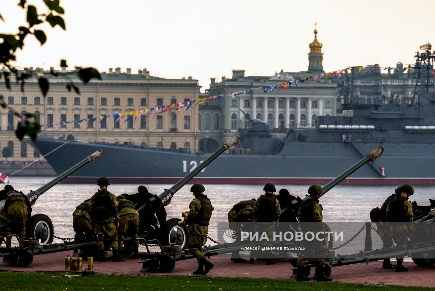 Первая сводная репетиция парада ВМФ России