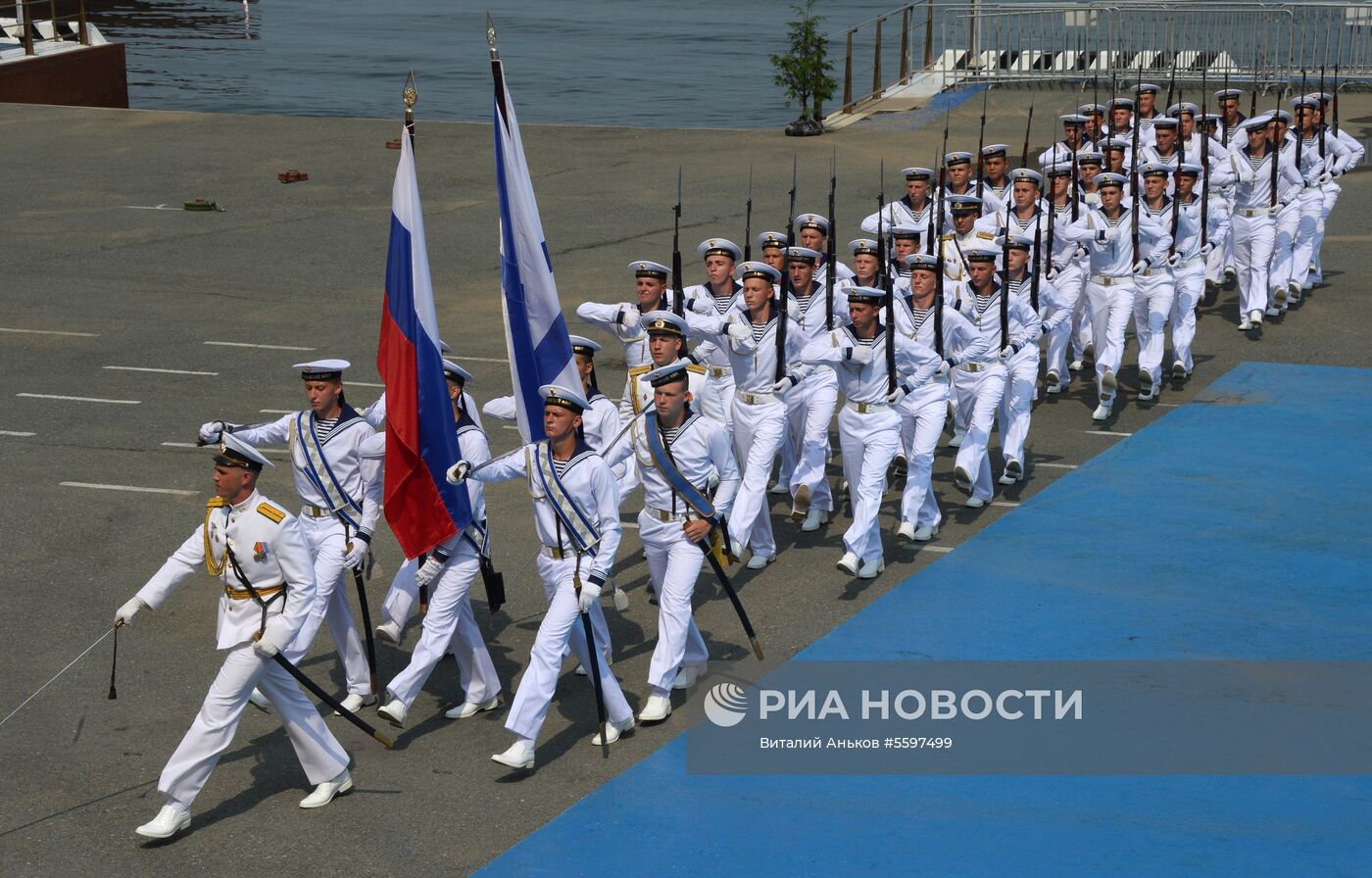 Репетиция военно-спортивного праздника, посвященного Дню ВМФ России, во Владивостоке