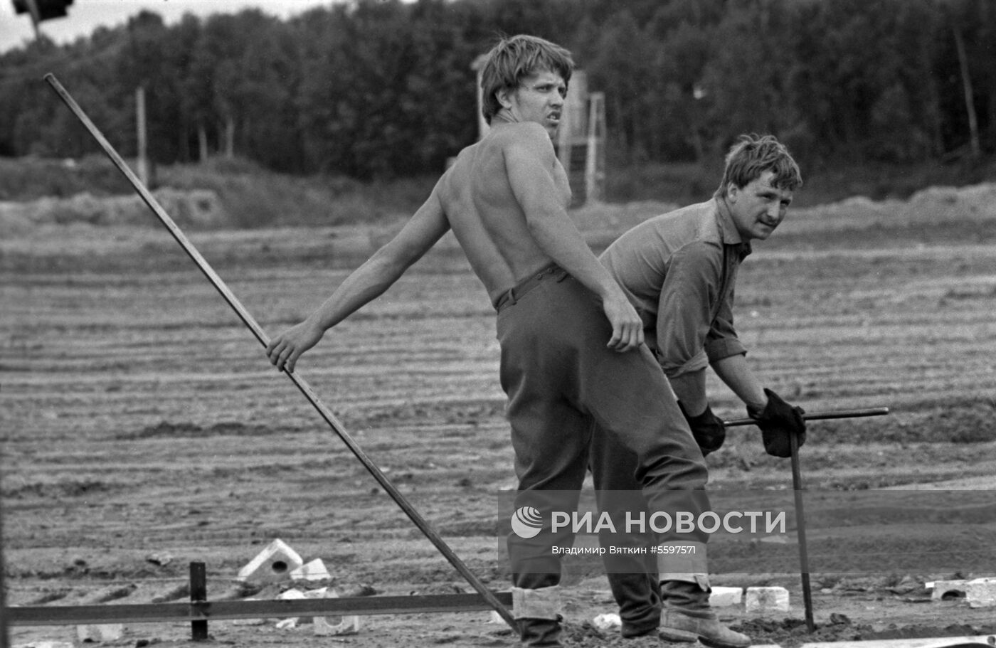 Студенческий стройотряд в Нечерноземье