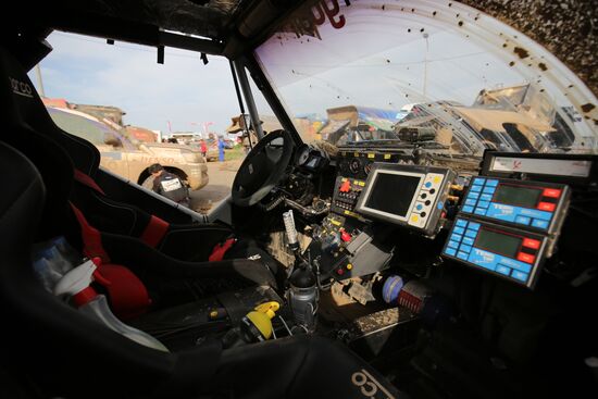 Этап ралли "Шелковый путь" в Волгограде