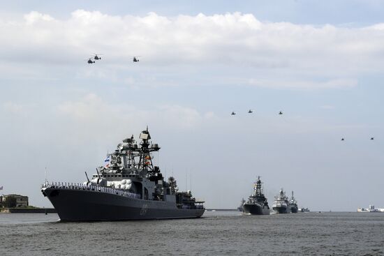 Репетиция парада, посвященного Дню ВМФ России  