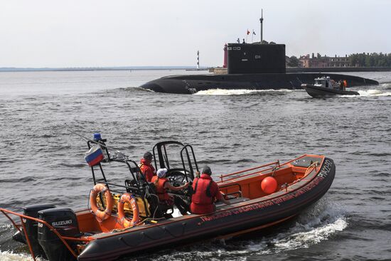 Репетиция парада, посвященного Дню ВМФ России  