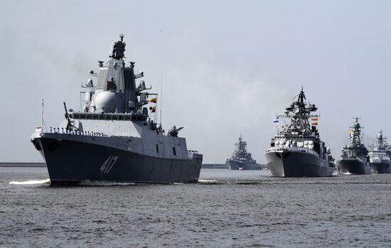 Репетиция парада, посвященного Дню ВМФ России  