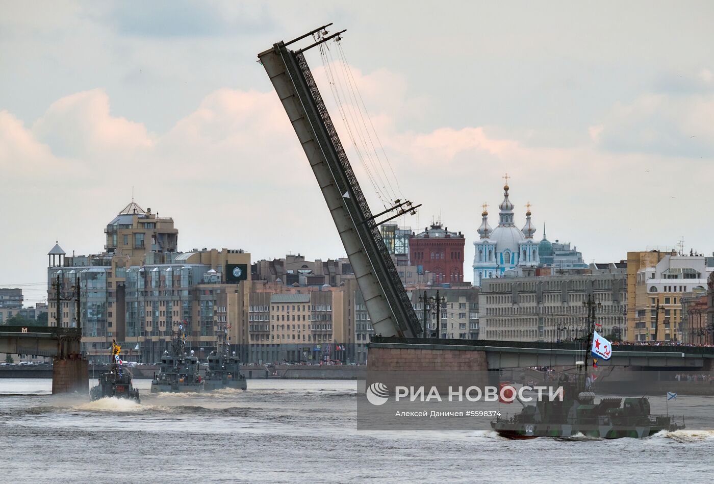 Репетиция парада, посвященного Дню ВМФ России  