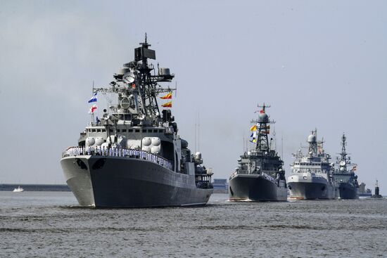 Репетиция парада, посвященного Дню ВМФ России  