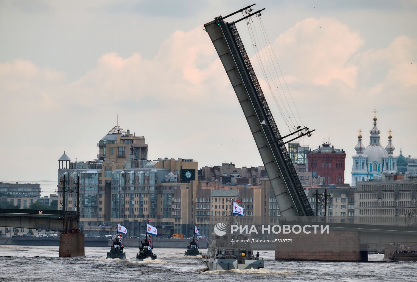 Репетиция парада, посвященного Дню ВМФ России  