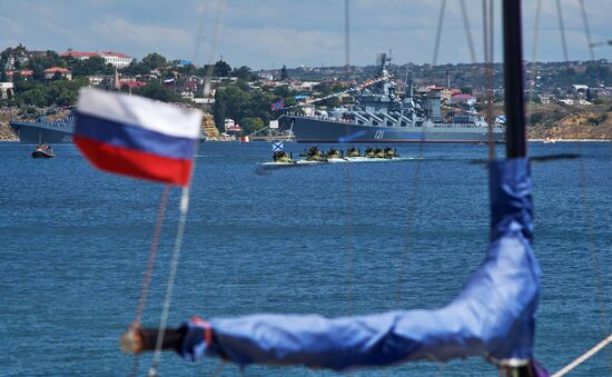 Репетиция парада ВМФ в регионах России 