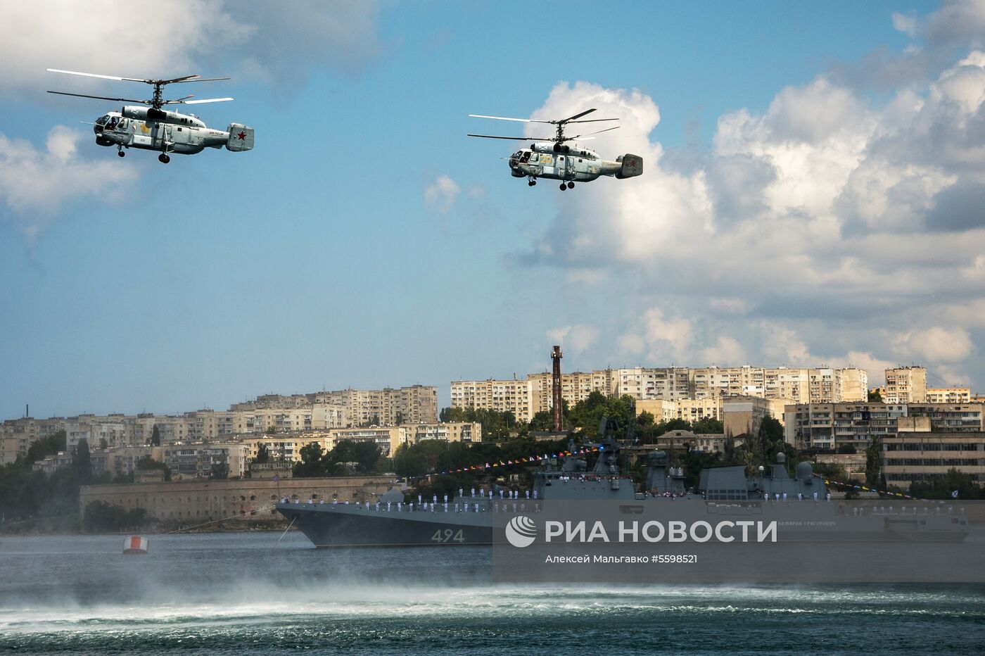 Репетиция парада ВМФ в регионах России 