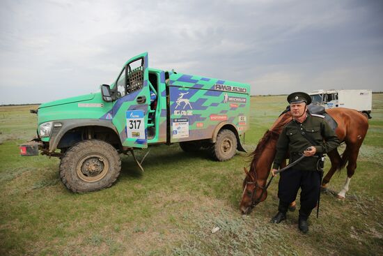 Этап ралли «Шелковый путь» в Волгограде