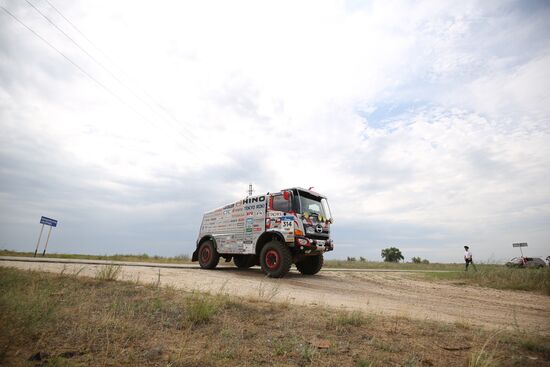 Этап ралли «Шелковый путь» в Волгограде