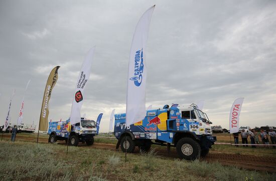 Этап ралли «Шелковый путь» в Волгограде