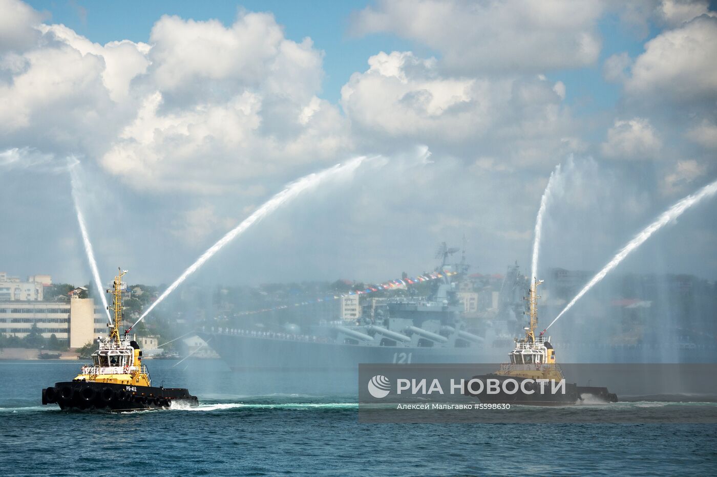 Репетиция парада ВМФ в регионах России 