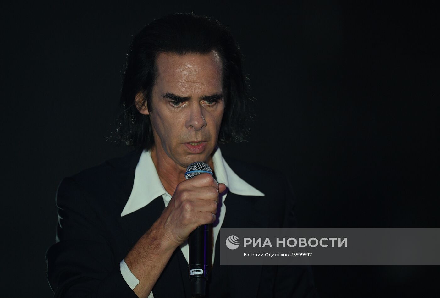 Концерт рок-группы Nick Cave & The Bad Seeds