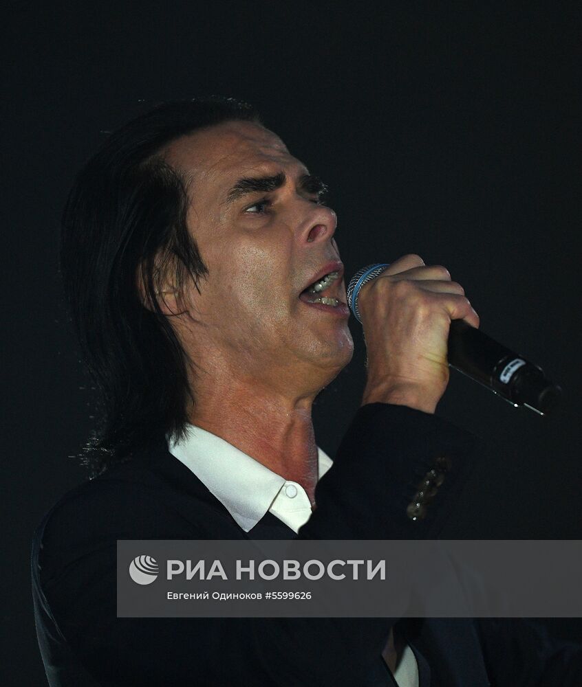 Концерт рок-группы Nick Cave & The Bad Seeds