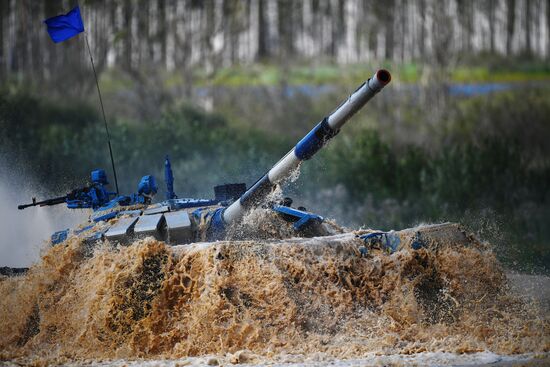 "Танковый биатлон-2018 ". Индивидуальная гонка. Первый этап 