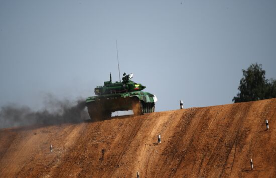 "Танковый биатлон-2018 ". Индивидуальная гонка. Первый этап 