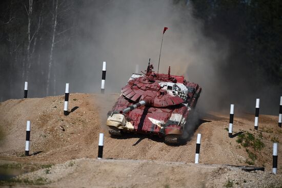 "Танковый биатлон-2018 ". Индивидуальная гонка. Первый этап 