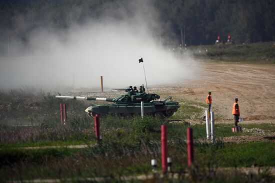 "Танковый биатлон-2018 ". Индивидуальная гонка. Первый этап 