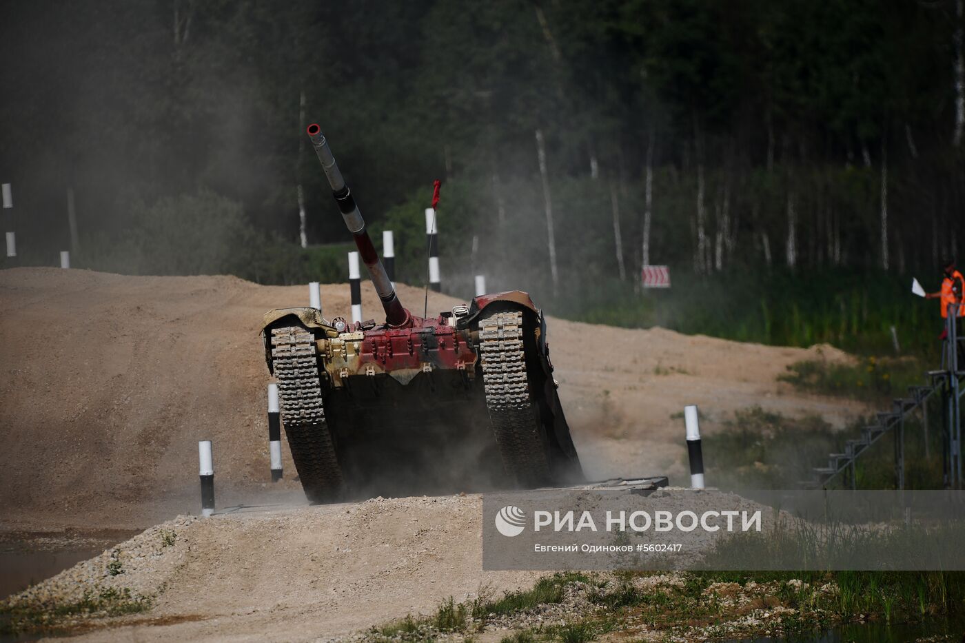 "Танковый биатлон-2018 ". Индивидуальная гонка. Первый этап 