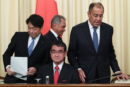 Встреча глав МИД и Минобороны России и Японии