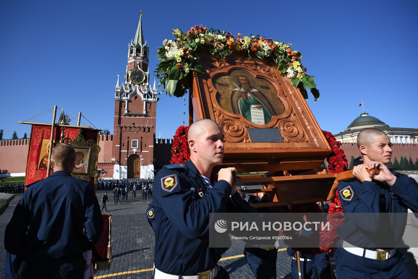 Празднование Дня ВДВ в Москве