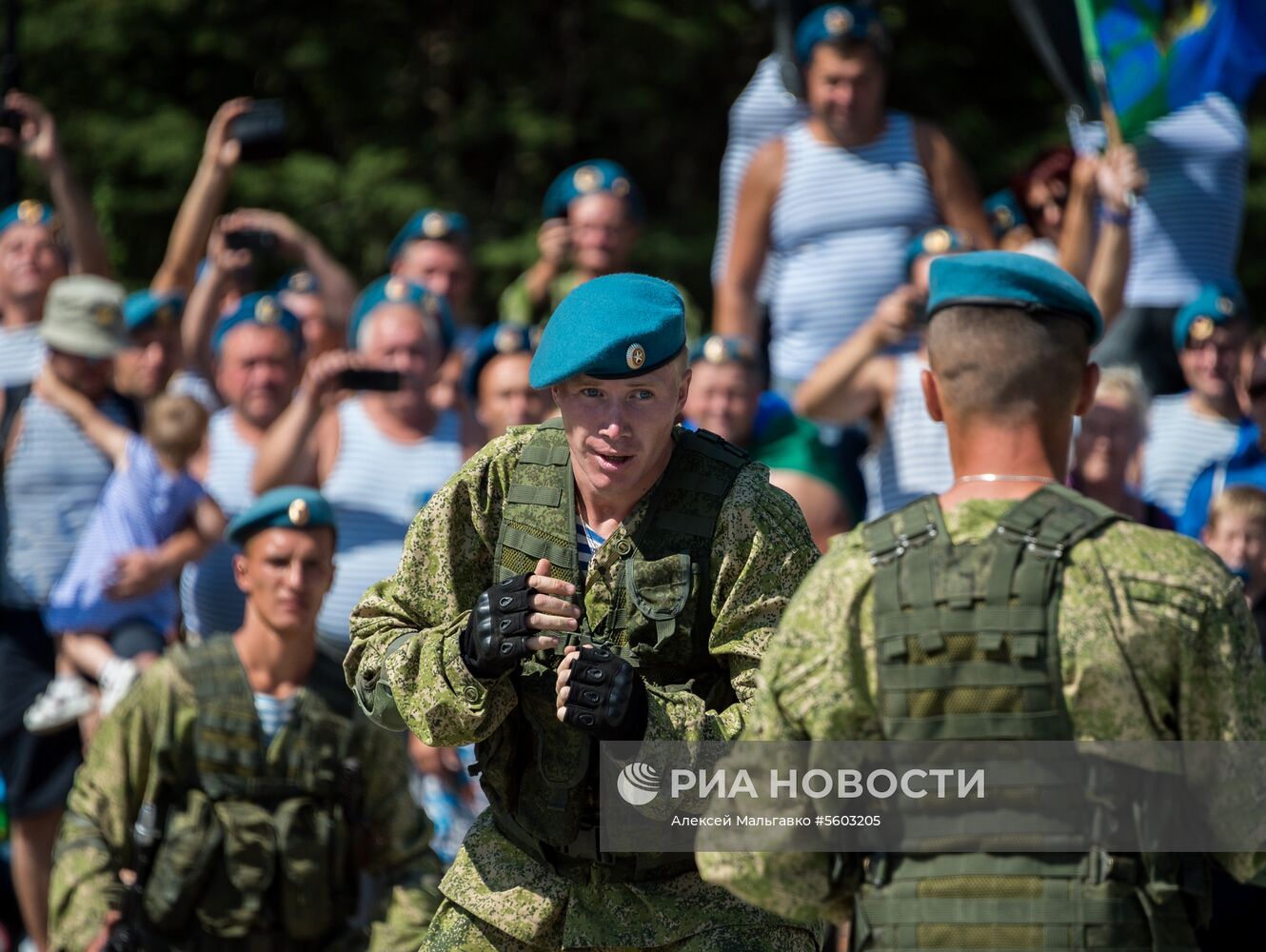 Празднование Дня ВДВ в регионах России 