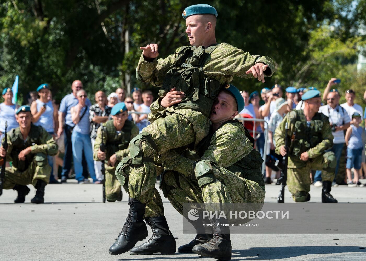 Празднование Дня ВДВ в регионах России 